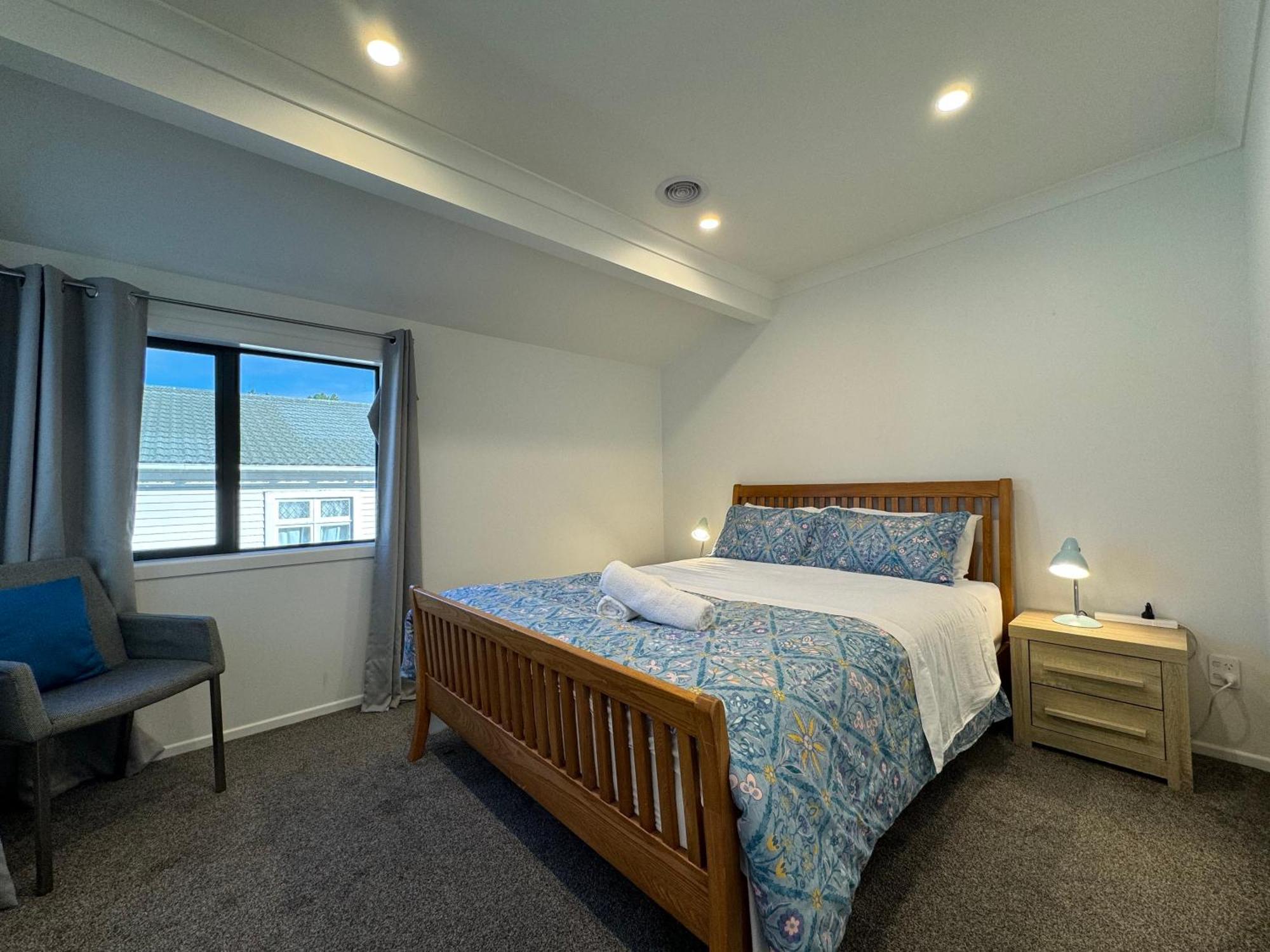 No Party Allowed, Entire Brand New 3 Bedroom Townhouse, Free Unlimited Fibre Wifi And Free Parking Wellington Exterior foto